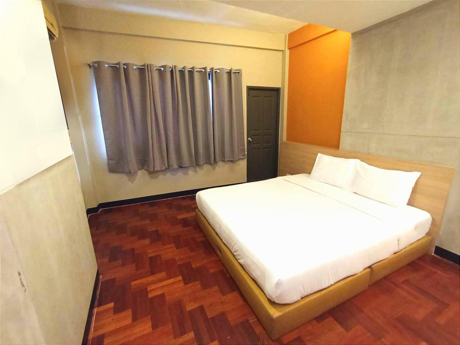 Go Inn Silom โกอินน์ สีลม - สถานีรถไฟฟ้าเซนต์หลุยส์ Bangkok Exteriér fotografie